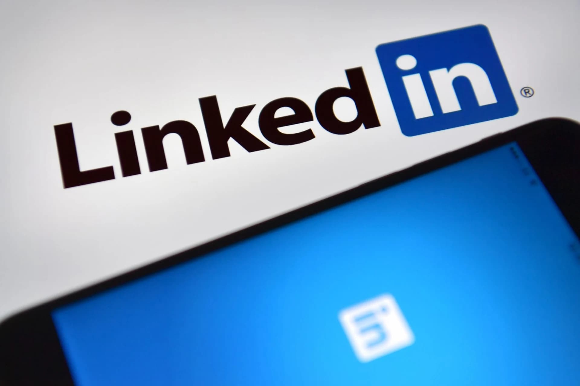 Arrête d'utiliser LinkedIn pour faire de la veille tech